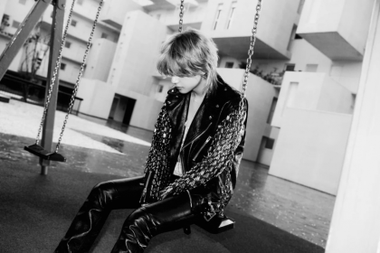 “Blue” becomes BTS V’s (Kim Taehyung) 9th solo song to hit 100 million streams on Spotify