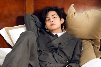 V (Kim Taehyung) surpasses 3 BILLION streams on Spotify across all credits as a soloist